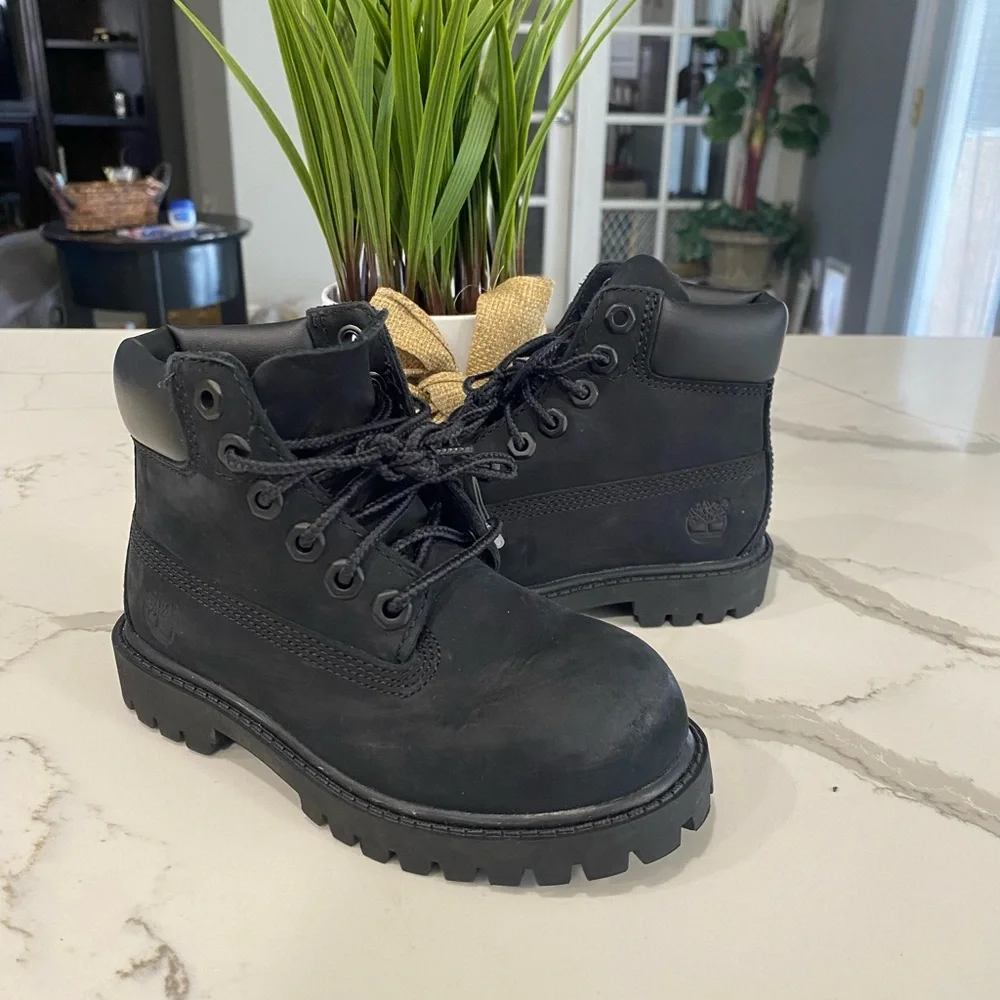 Timberland Black Nubuck Boots